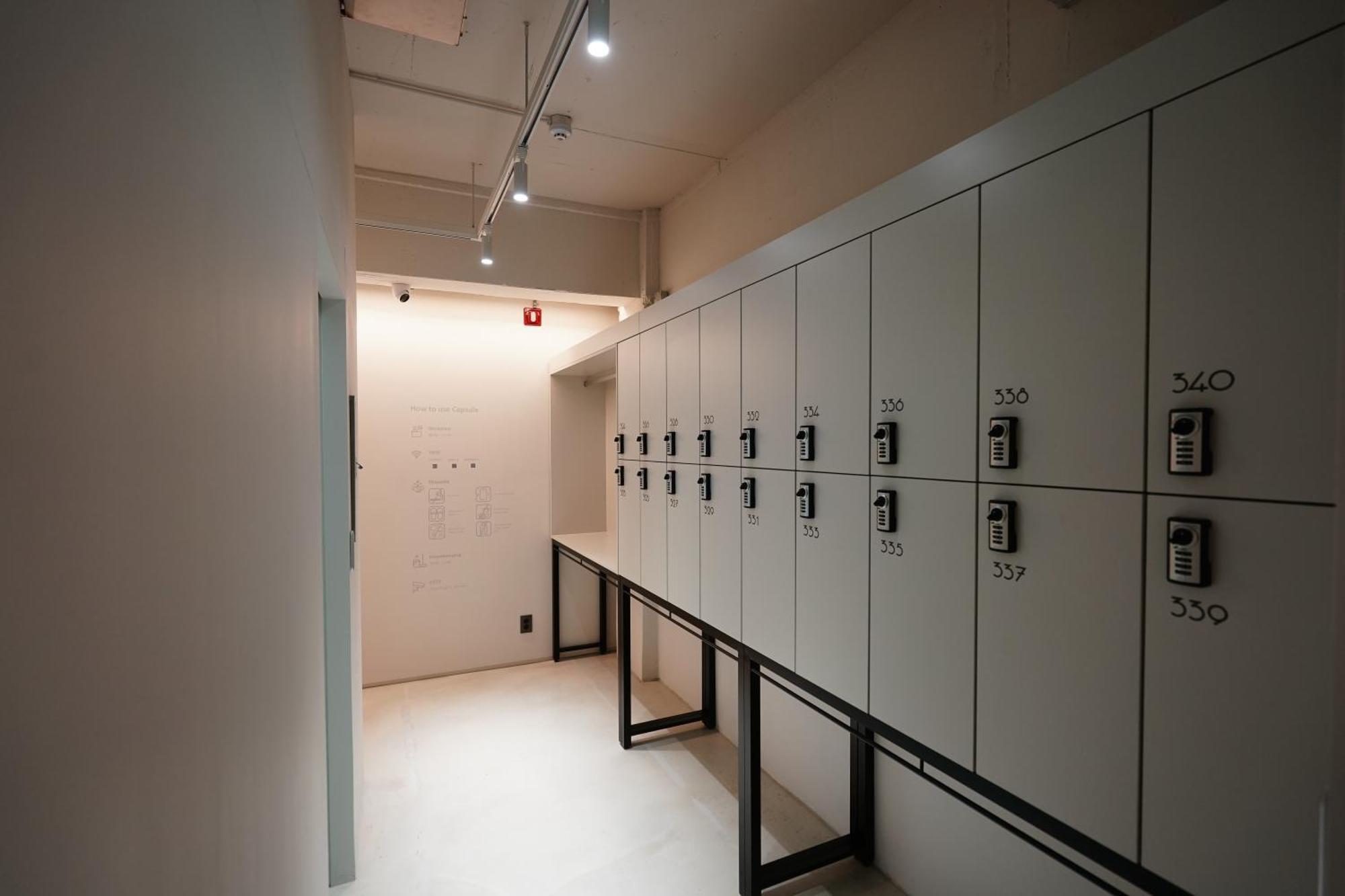 D A L Premium Capsule Hotel-woman Only Khách sạn nang *